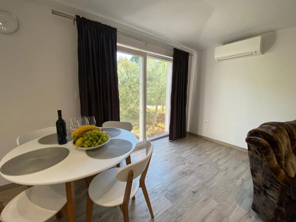 Guest House Ada Galizana Croatia