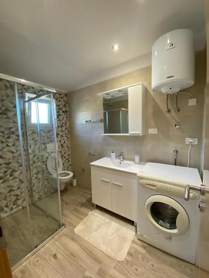 Apartment Guest House Ada Galizana
