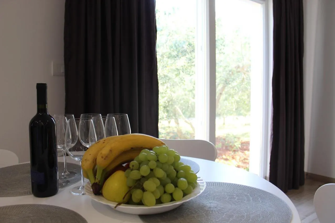 Apartment Guest House Ada Galizana